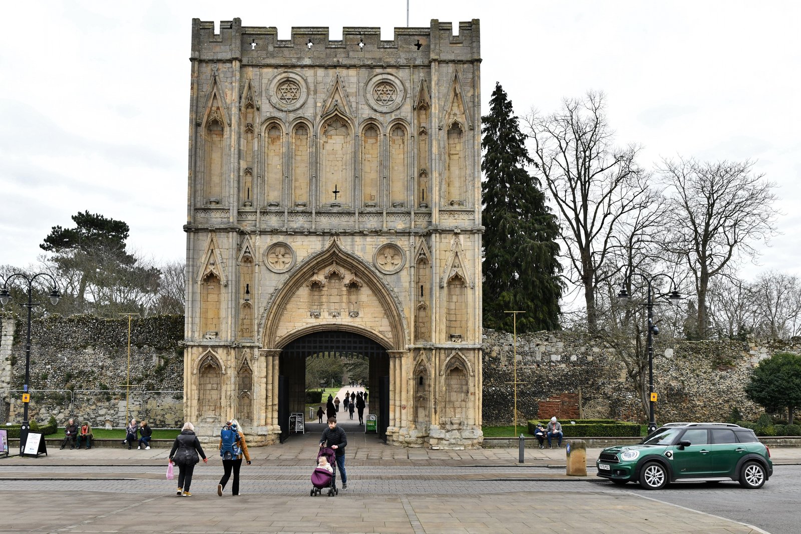 The arches of the Abbey Gate at Bury St Edmunds, the stonework two minutes south of Willett & Co